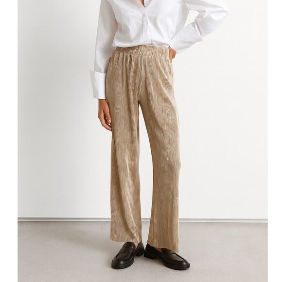 & Other Stories Plissé Pleated Fitted Trousers - Picture 1 of 7